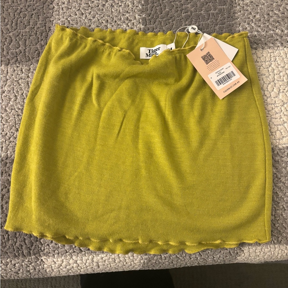 NWT Tiger Mist Mustard Mini Skirt